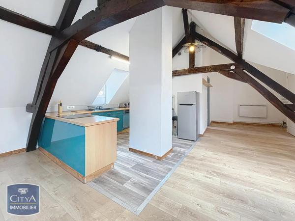 Appartement à louer 3 pièces 89.26m² Avesnes-sur-Helpe (59440)