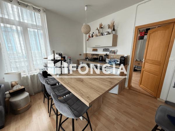 Location Appartement 3 pièces 44.77 m² - 1 PLACE DU THEATRE Arras 62000