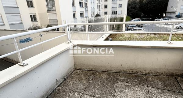 Location Appartement meublé 2 pièces 28.5 m² - Saint-étienne 42000