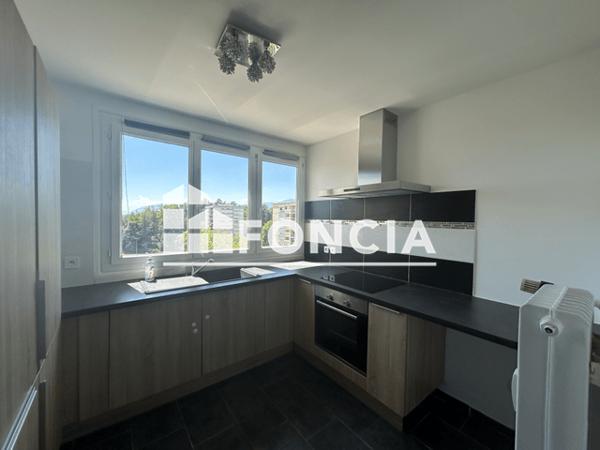 Location Appartement 4 pièces 75.84 m² - 51 AVENUE DU JURA Ferney - Voltaire 01210