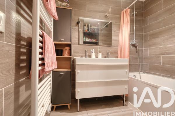 Appartement à vendre 4 pièces 77 m² Bagnolet