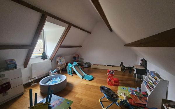 Maison à louer    4 pièces •  Surcamps