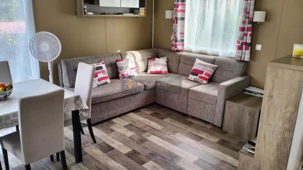 Vente                                                      Terrain
                        
                                                            à Fréjus