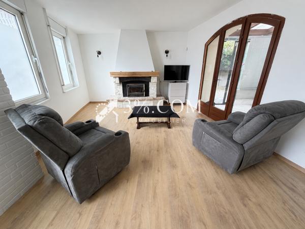 Maison
                                                                                                                                                                                                                                                                                                                        5 pièce(s)                                                                                                                                                                                                          4 chambre(s)                                                                                                                                                                                                          140  m²