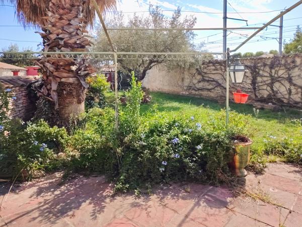 Pont-Saint-Esprit (30130) MAISON 108 m² 3/4 CHAMBRES AVEC GARAGE