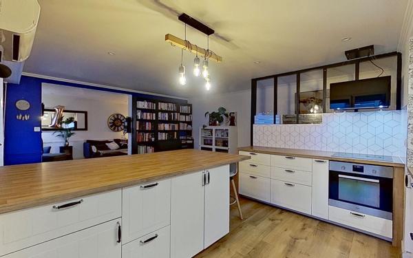 Appartement à vendre    3 pièces • 78,64 m2 Bègles