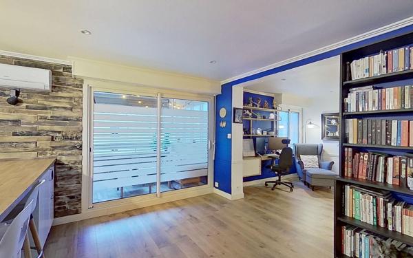 Appartement à vendre    3 pièces • 78,64 m2 Bègles