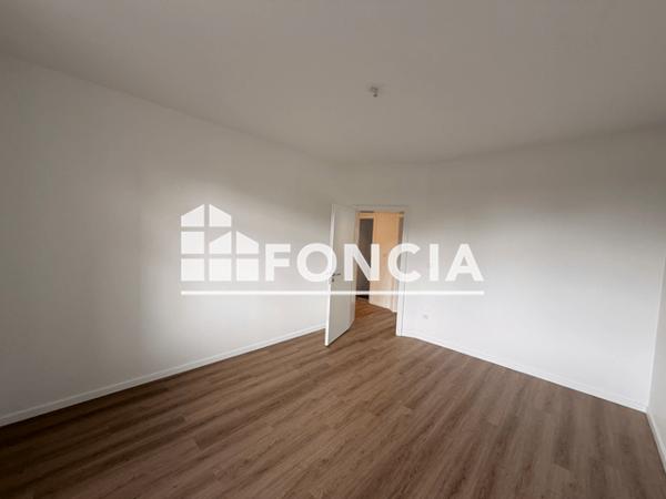 Location Appartement 4 pièces 90.35 m² - 17 RUE DU GENERAL UHRICH Strasbourg 67000