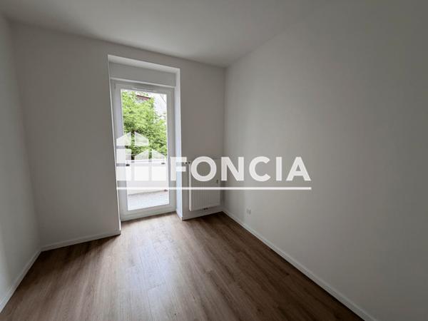 Location Appartement 4 pièces 90.35 m² - 17 RUE DU GENERAL UHRICH Strasbourg 67000