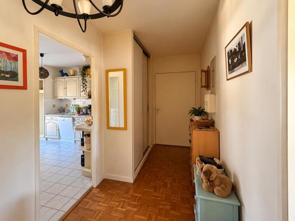 Appartement Fontaine-Lès-Dijon 3 pièces avec terrasse - 70.81 m2