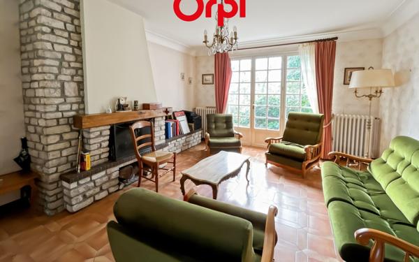 Maison à vendre    9 pièces •  Ancinnes