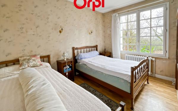 Maison à vendre    9 pièces •  Ancinnes