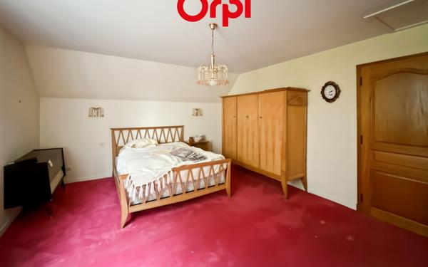 Maison à vendre    9 pièces •  Ancinnes