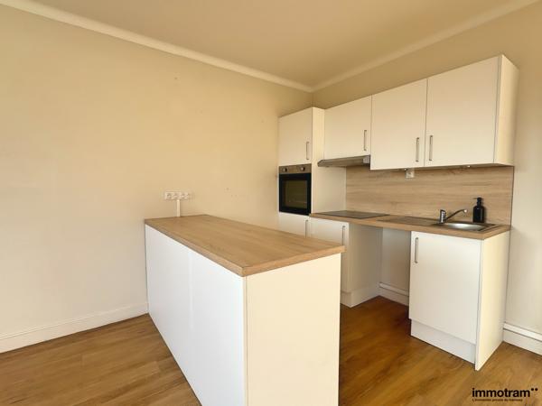Vente Appartement 86m 2 - 2 chambre(s) - Marcq en Baroeul, Croisé Laroche • Réf. VA26733
