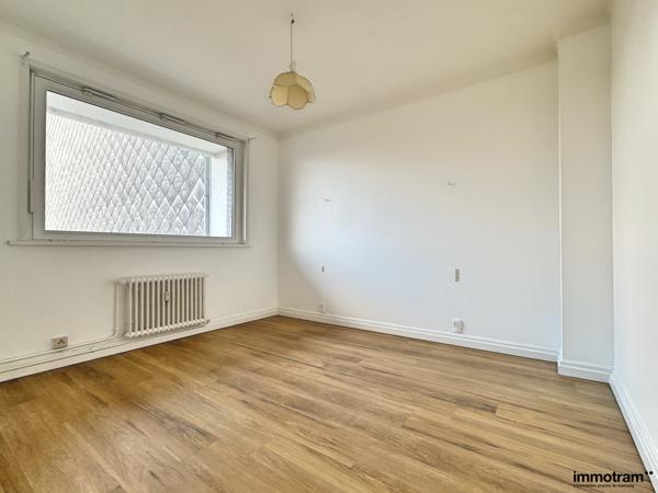 Vente Appartement 86m 2 - 2 chambre(s) - Marcq en Baroeul, Croisé Laroche • Réf. VA26733