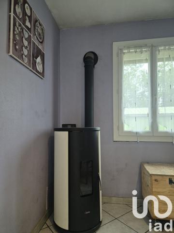 Maison 4 pièces de 70 m² à Orches (86230)