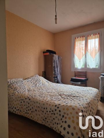 Maison 4 pièces de 70 m² à Orches (86230)