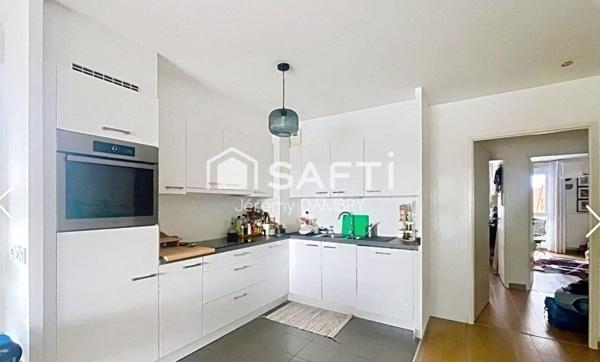 Appartement T3 69m² balcon + double parking