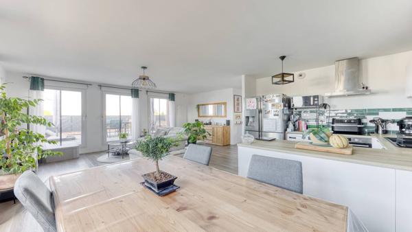 Appartement Roissy En Brie 4 pièce(s) 83.2 m2