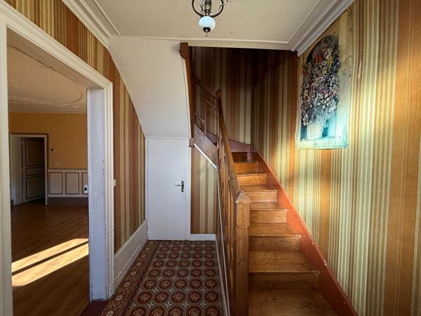 Maison 10 pièces 103.6 m2