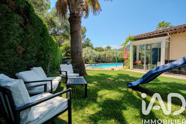 Maison à vendre 6 pièces 156 m² Saint-Raphaël