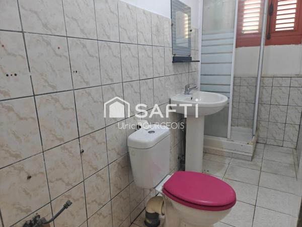 Immeuble de rapport avec commerces - Bourg Saint-Pierre