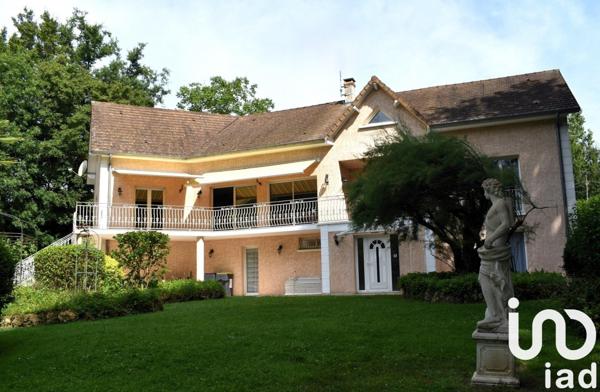 Maison 7 pièces de 310 m² à Boissy-le-Châtel (77169)