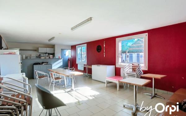 Maison à vendre    5 pièces •  Durdat-Larequille