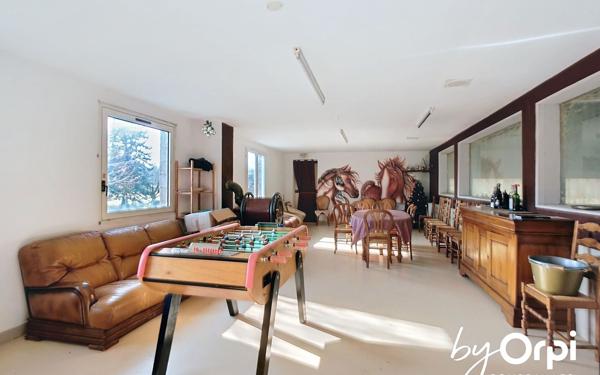 Maison à vendre    5 pièces •  Durdat-Larequille