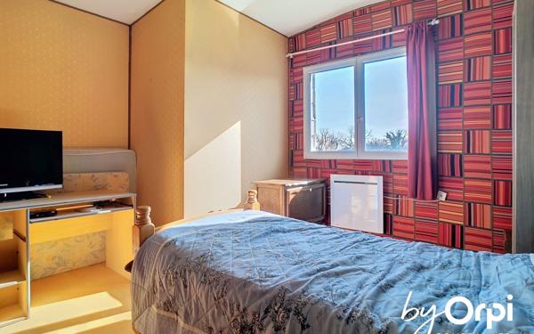 Maison à vendre    5 pièces •  Durdat-Larequille