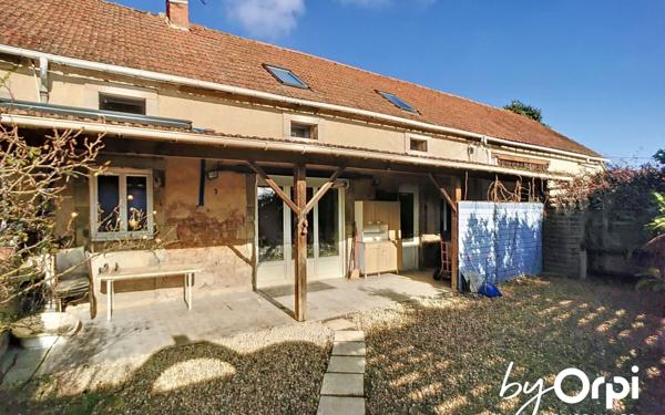 Maison à vendre    5 pièces •  Durdat-Larequille