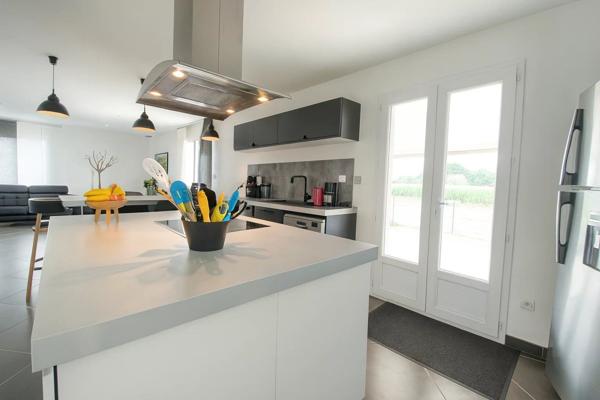 Vente Maison 4 pièces 142 m2 à Roquefort