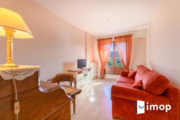 Superbe duplex de 130 m² au dernier étage avec parking !
