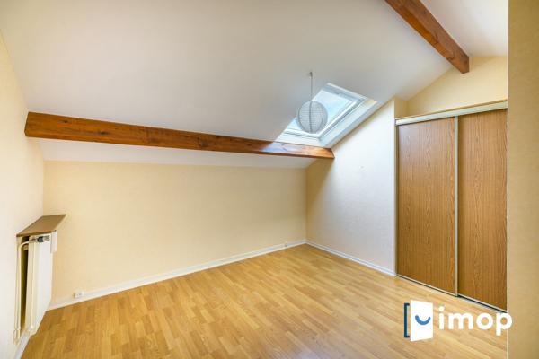 Superbe duplex de 130 m² au dernier étage avec parking !