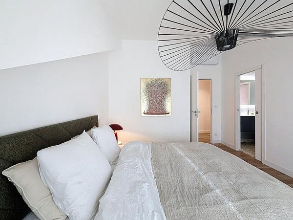 Quartier Saint-Jean, Maison de ville spacieuse entièrement rénovée à vendre à Limoges - 4 chambres, 165 m² - garage double