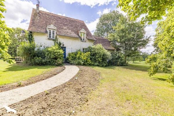 Maison à vendre 317 700 € Coings 5 p 158 m² DPE C