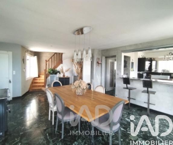 Maison à vendre 5 pièces 182 m² Breteuil