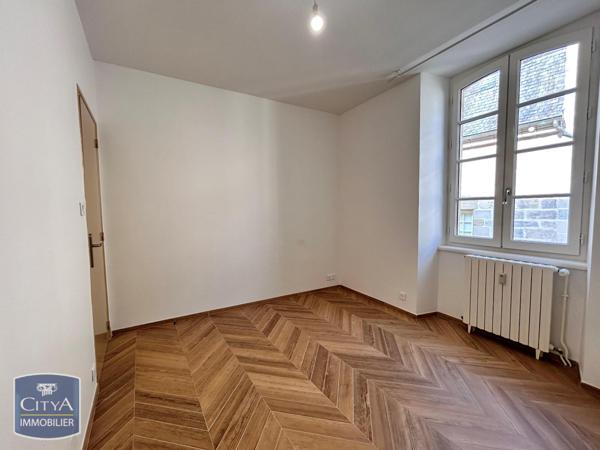 Appartement à louer 3 pièces 92m²