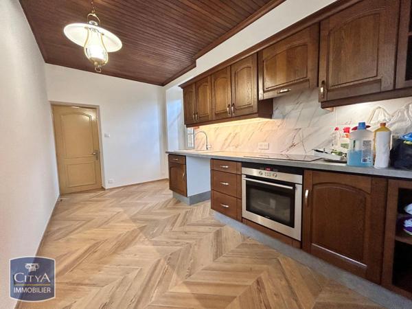 Appartement à louer 3 pièces 92m²