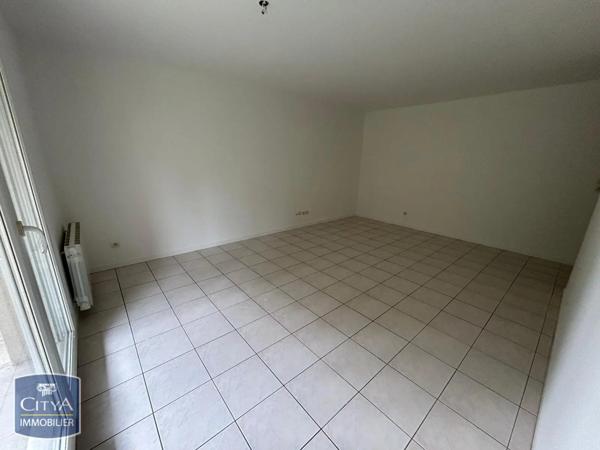 Appartement à louer 2 pièces 48.4m²