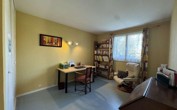 Maison à vendre    6 pièces • 150 m2 Chailly-en-Bière