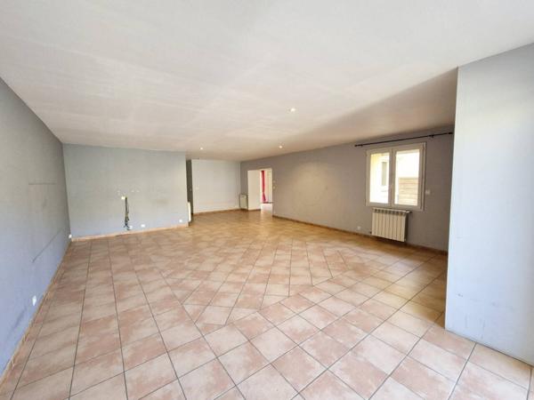 Maison à vendre 5 pièces de 154 m²