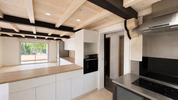 Ensemble immobilier : Maison de rapport et Terrain constructible avec division parcellaire réalisée - Potentiel locatif proche de 10% - LE PONTET
