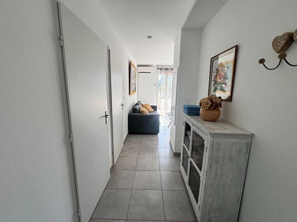 Appartement Le Lavandou 2 pièces 40 m2 Et grande terrasse