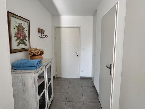 Appartement Le Lavandou 2 pièces 40 m2 Et grande terrasse