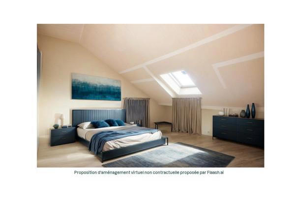 À vendre – Grand appartement triplex à rénover – 6 pièces – 137 m² – Pithiviers (45) + garage indépendant