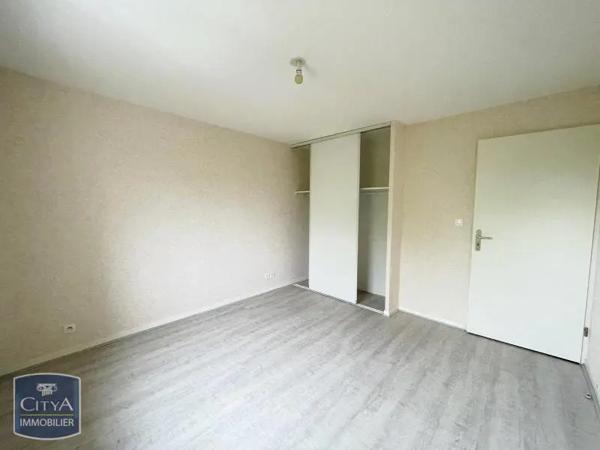 Appartement à louer 2 pièces 43.98m² Alençon (61000)