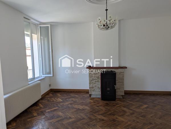 MAISON 2 CHAMBRES ENTIEREMENT RENOVEE