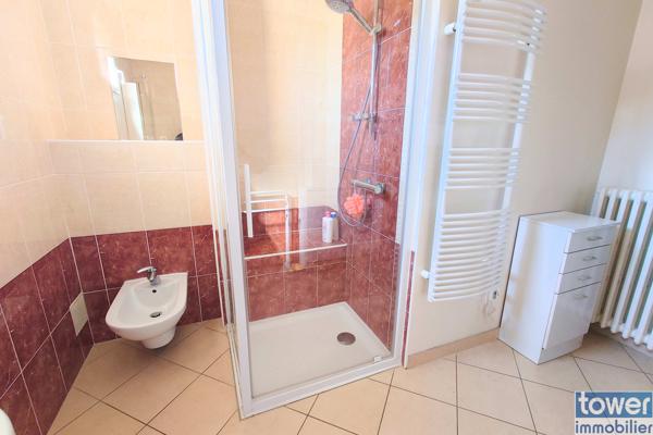 Maison
                                                                                                                                                                                                                                                                                                                        4 pièce(s)                                                                                                                                                                                                          3 chambre(s)                                                                                                                                                                                                          92  m²