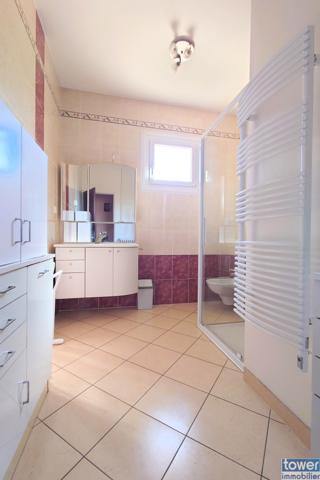 Maison
                                                                                                                                                                                                                                                                                                                        4 pièce(s)                                                                                                                                                                                                          3 chambre(s)                                                                                                                                                                                                          92  m²